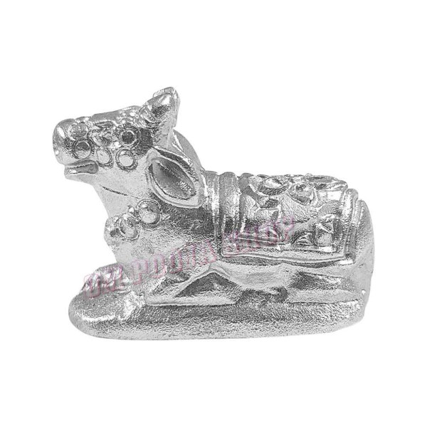 Nandi Statue in Parad