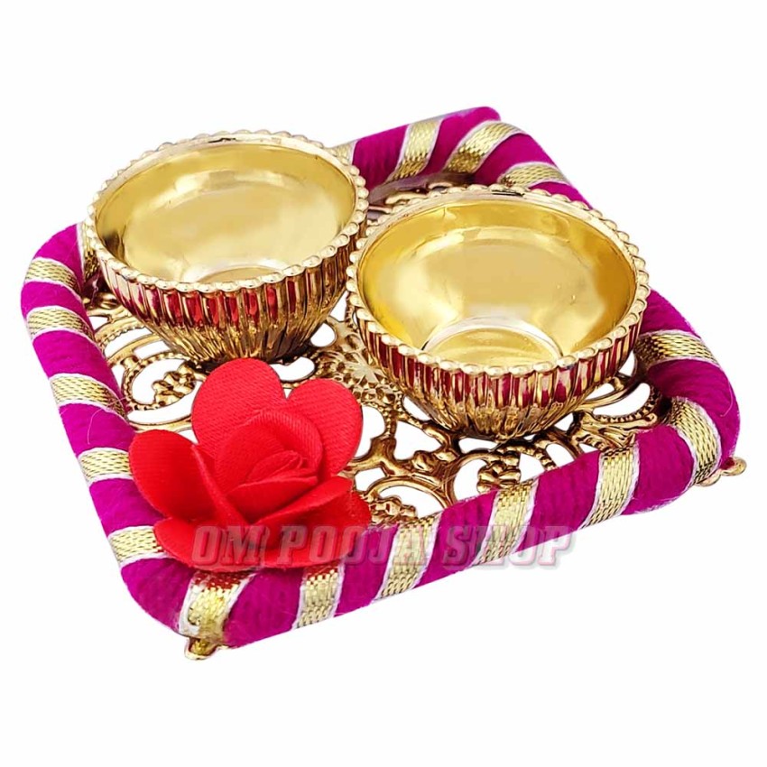 Flower Look Haldi Kumkum Container with Square Base (Size: 2x7x7 cm)