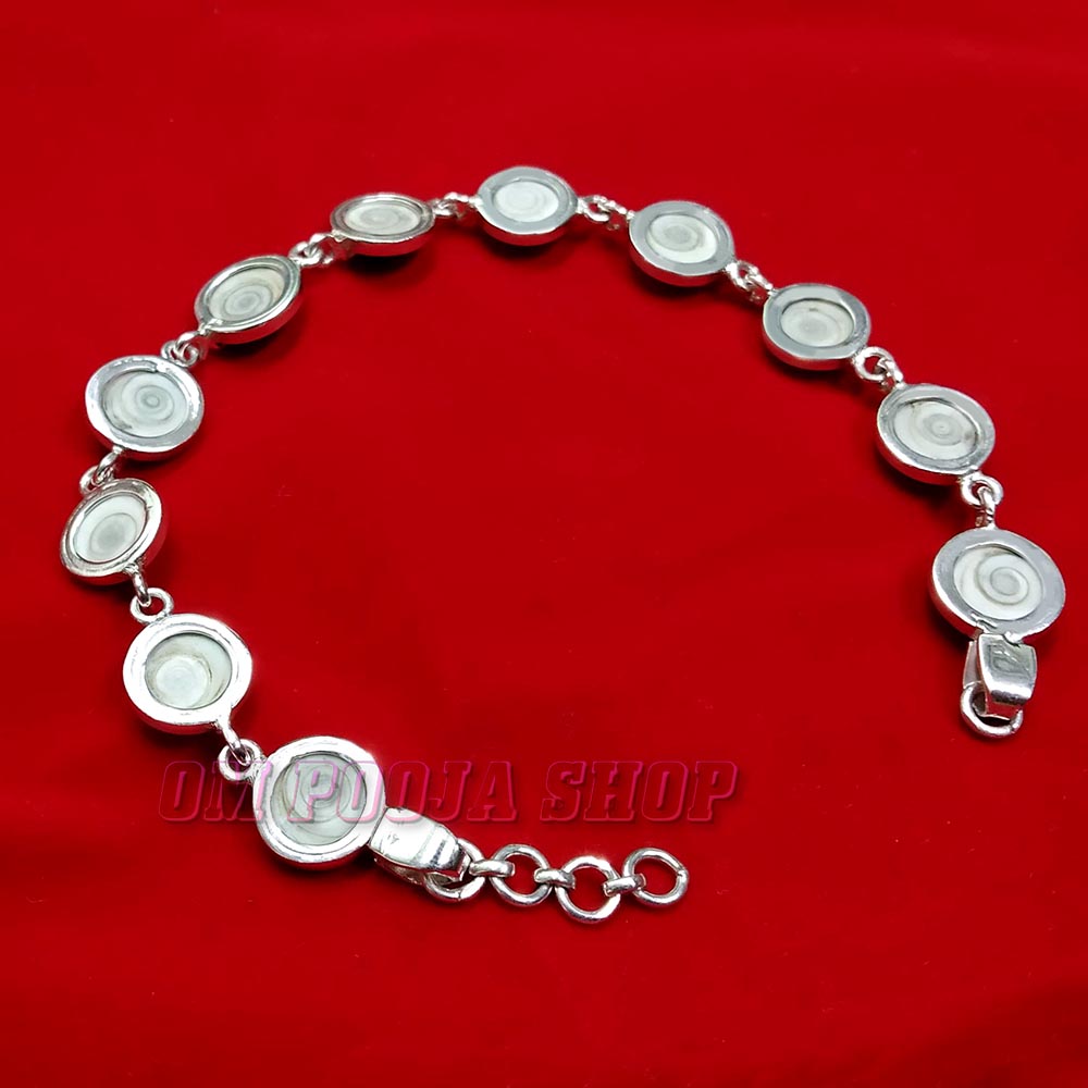 Customer Using Gomati Chakra Ring - Buy Now 9600046137 | Customer Using Gomati  Chakra Ring - Buy Now 9600046137 | By Gomati Chakra ShopFacebook