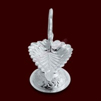 Leaf Aarti Diya in Pure Silver SIze: 1.75 x 1.75 x 3.4 inches