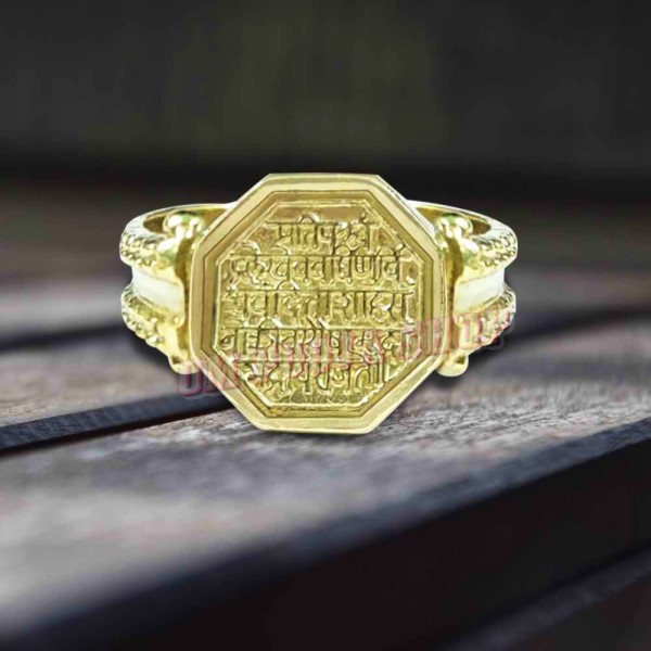 Rajmudra Maharaja Signet Ring in Panchdhatu