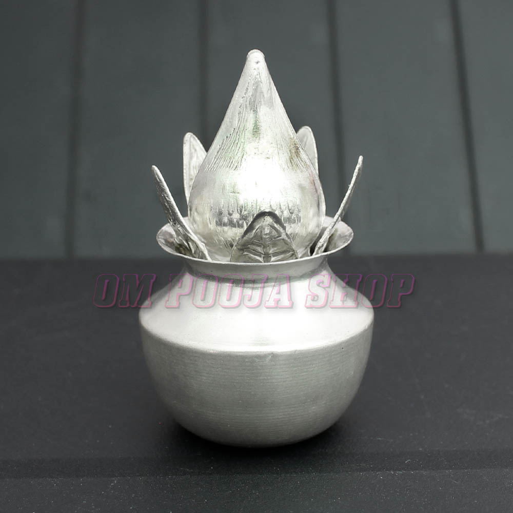 Kalash With Coconut And Mango Leaves In Pure Silver