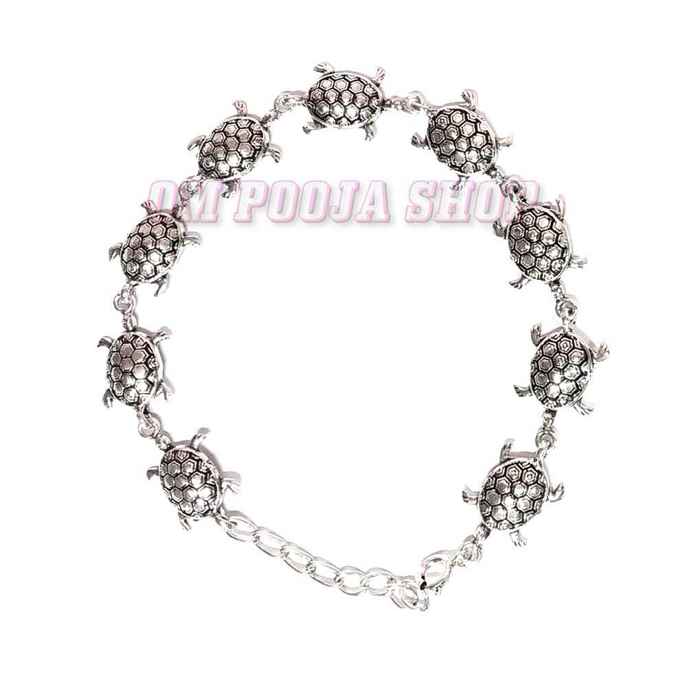 Shop Louis Vuitton Unisex Bridal Logo Bracelets (M8113D, M8111D, M1068D,  M8222D) by トモポエム | BUYMA